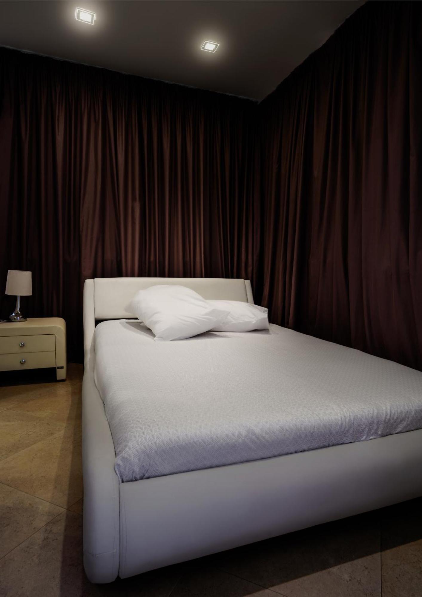 La Bella Vita Luxury Apartament And Travel Solution Napoli Exterior foto