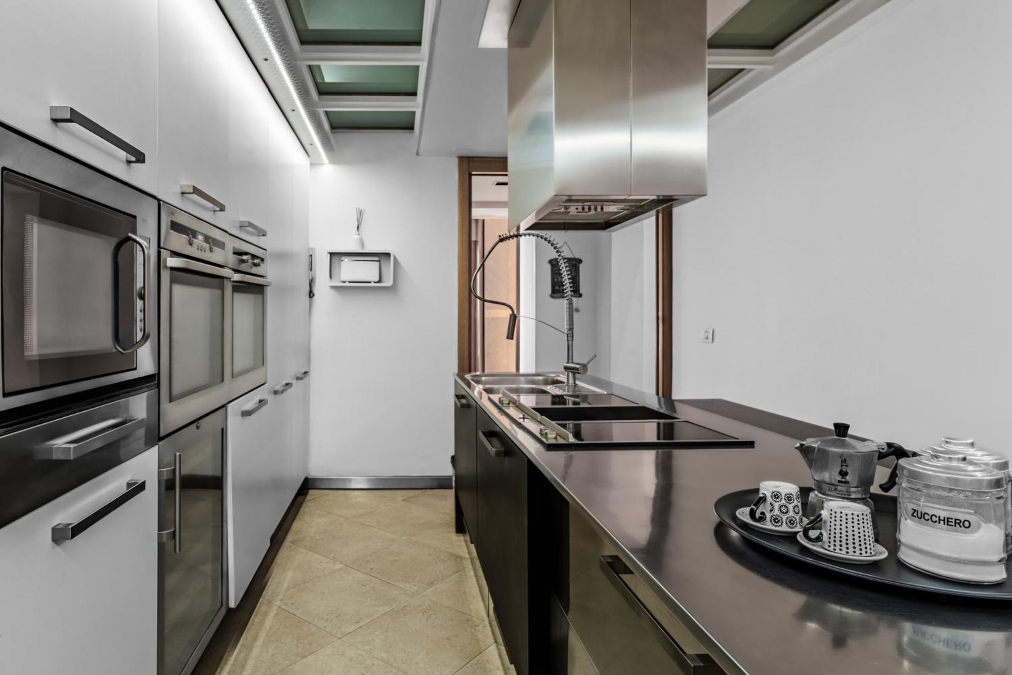 La Bella Vita Luxury Apartament And Travel Solution Napoli Exterior foto
