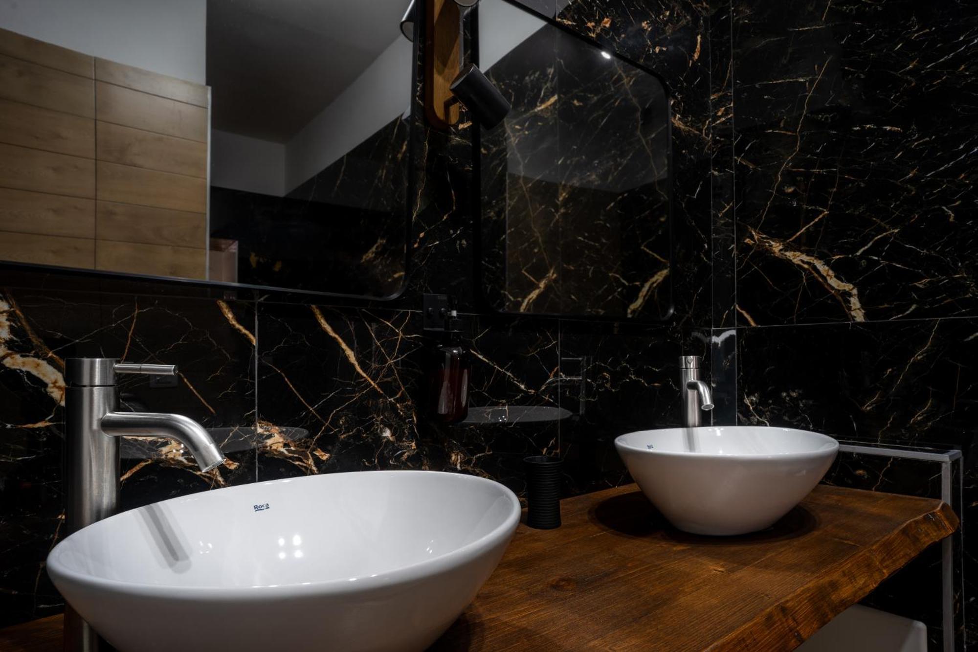 La Bella Vita Luxury Apartament And Travel Solution Napoli Exterior foto